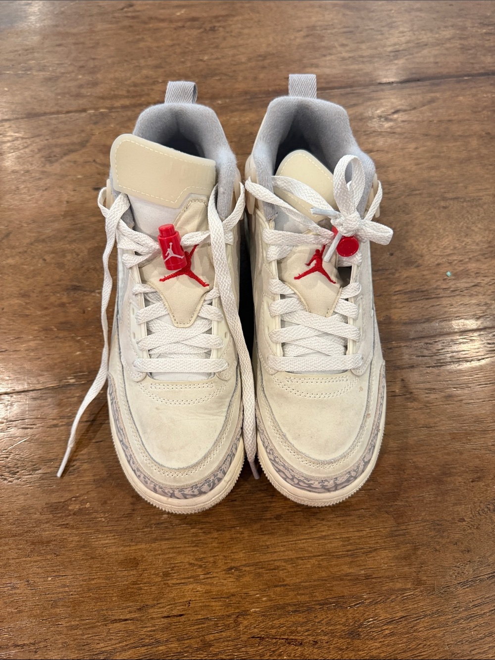 Jordan Kids White Sneakers with Red Jumpman